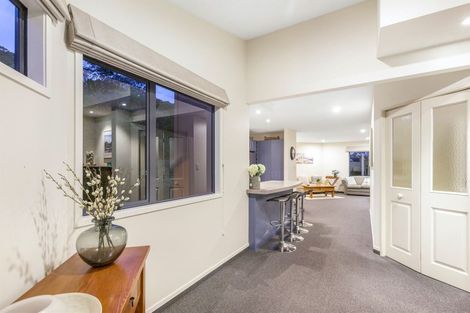 Photo of property in 86 Airlie Road, Plimmerton, Porirua, 5026