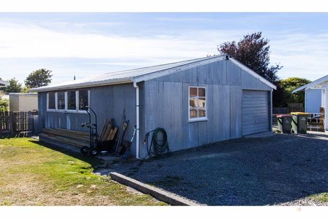 Photo of property in 76 Shearman Street, Waimate, 7924
