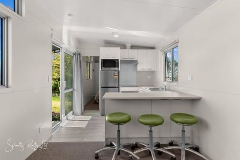 Photo of property in 439 Franklin Road, Paparoa, 0571