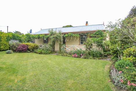 Photo of property in 22 High Street, Kakanui, Oamaru, 9495