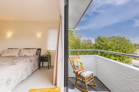 Photo of property in 2/25 Margaret Avenue, Havelock North, 4130