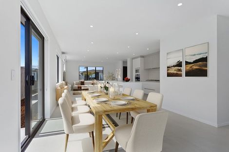 Photo of property in 77 Pepene Avenue, Takanini, Auckland, 2112