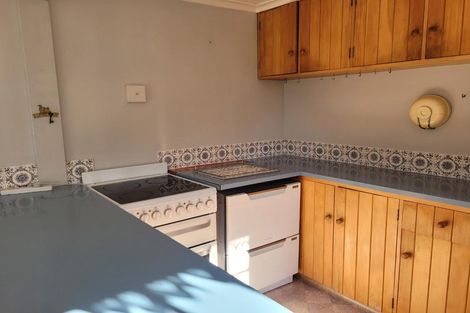 Photo of property in 27 Wood Street, Greytown, 5712