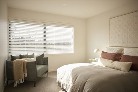 Photo of property in 9 Golden Fall Road, Hobsonville, 0616