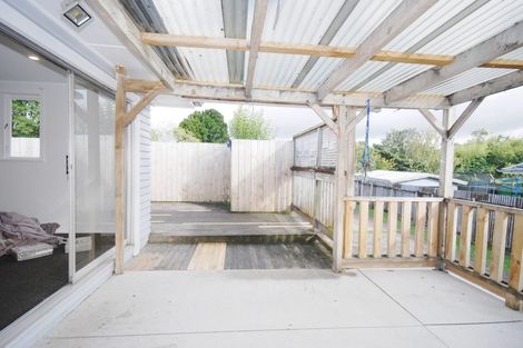 Photo of property in 15 Kerrydale Road, Manurewa, Auckland, 2102
