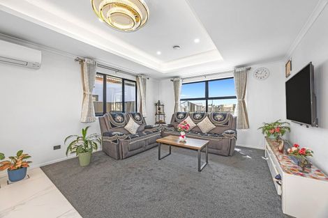 Photo of property in 66 Skibbereen Drive, Halswell, 8025