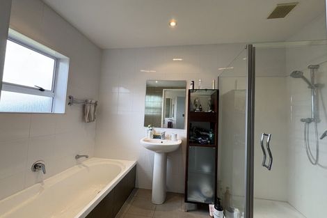 Photo of property in 7 Stansfield Place, Sunnyhills, Auckland, 2010