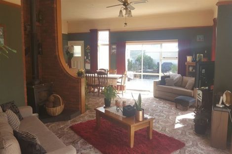 Photo of property in 429 Timaru Road, Waimate, 7978