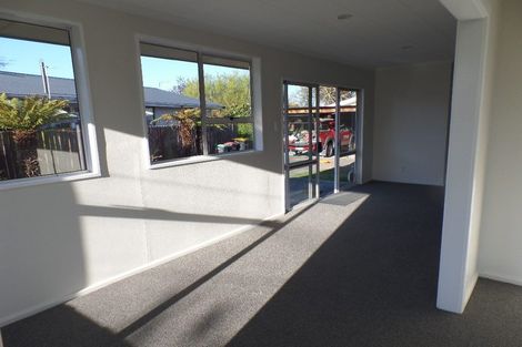 Photo of property in 8 Stretton Street, Bishopdale, Christchurch, 8053