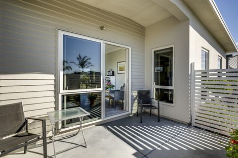 Photo of property in 31 Pacific Avenue, Poraiti, Napier, 4112