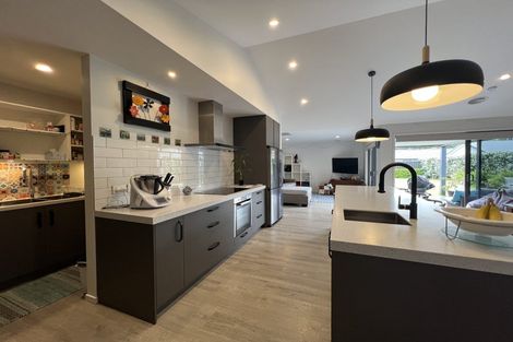 Photo of property in 12 Chadlington Way, Lower Shotover, Queenstown, 9304