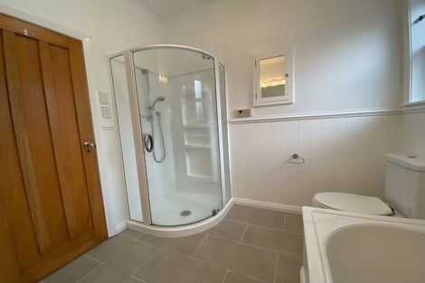 Photo of property in 43 Homebush Road, Khandallah, Wellington, 6035