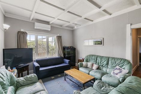Photo of property in 61 Owen Street, Belmont, Lower Hutt, 5010