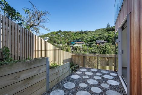 Photo of property in 221 Houghton Bay Road, Houghton Bay, Wellington, 6023