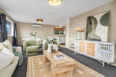 Photo of property in 2/27 Oakhampton Street, Hornby, Christchurch, 8042