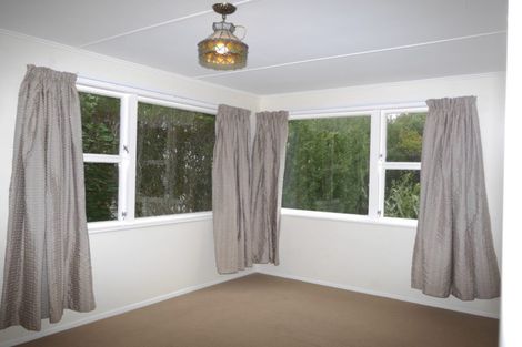 Photo of property in 5 Kotipu Place, Pukerua Bay, 5026