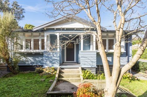 Photo of property in 101 Milton Road, Bluff Hill, Napier, 4110