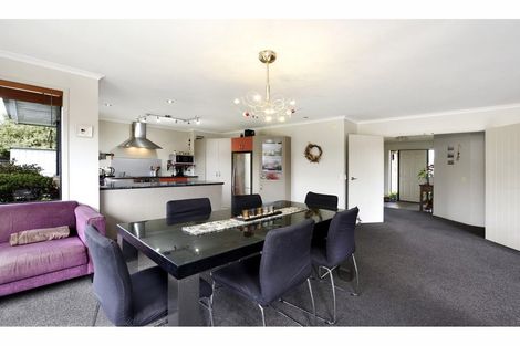 Photo of property in 10 Hollybush Drive, Brightwater, 7022