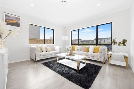 Photo of property in 96 Ksenia Drive, Flat Bush, Auckland, 2019