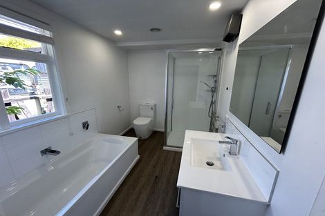 Photo of property in 39 Heath Street, Burnside, Christchurch, 8053