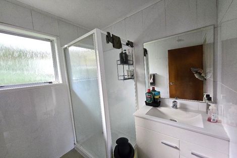 Photo of property in 1/25 Sapphire Place, Bayview, Auckland, 0629
