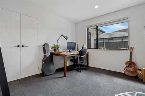 Photo of property in 53 Westpark Boulevard, Rangiora, 7400