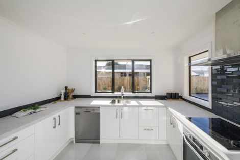 Photo of property in 7a Palm Avenue, Hokowhitu, Palmerston North, 4410