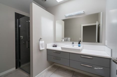 Photo of property in 171 Lake Terrace, Hilltop, Taupo, 3330