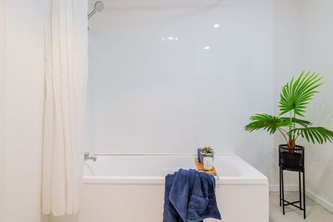 Photo of property in 15 Kaimanawa Street, Kelvin Grove, Palmerston North, 4414