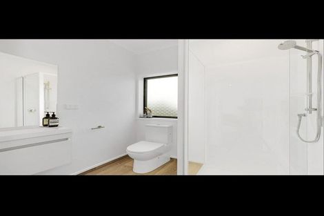 Photo of property in 3/500 Te Atatu Road, Te Atatu Peninsula, Auckland, 0610