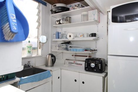 Photo of property in 220 Waimaire Avenue, Matarangi, Whitianga, 3592