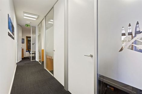 Photo of property in 4 Whitmore Street, Edgeware, Christchurch, 8013