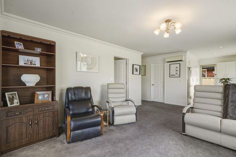 Photo of property in 1/4 Reid Avenue, Mosgiel, 9024