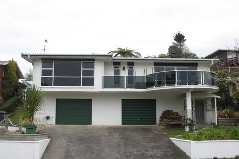 Photo of property in 9 Bromley Place, Westown, New Plymouth, 4310