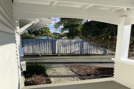 Photo of property in 49a Brandon Road, Glen Eden, Auckland, 0602