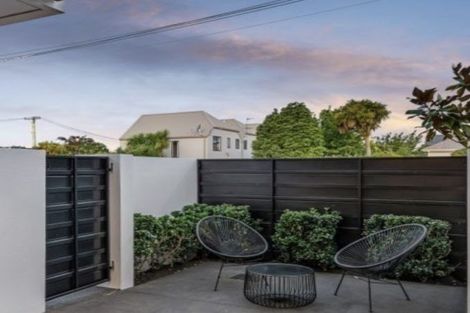 Photo of property in 107 Caledonian Road, St Albans, Christchurch, 8014