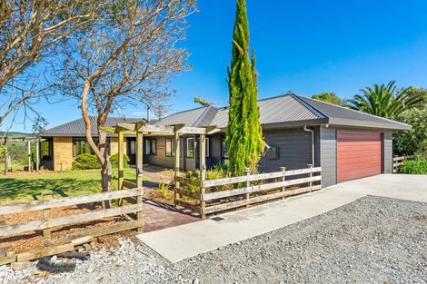 Photo of property in 3 Waiteitei Road, Wellsford, 0974