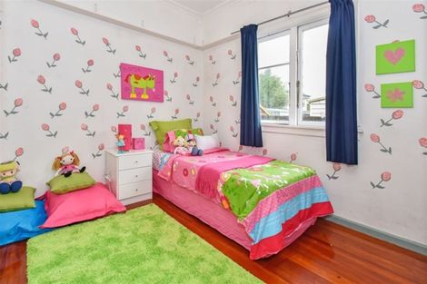 Photo of property in 31 Wallath Road, Onehunga, Auckland, 1061