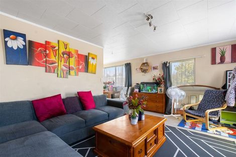 Photo of property in 1 Ryan Place, Richmond Heights, Taupo, 3330