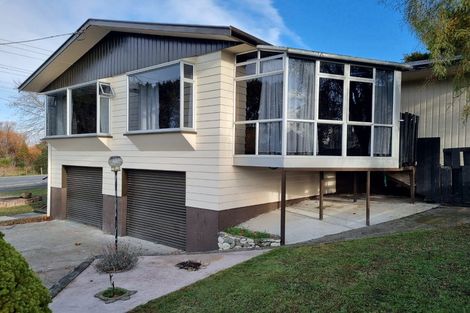 Photo of property in 1 Wavell Crescent, Lansdowne, Masterton, 5810