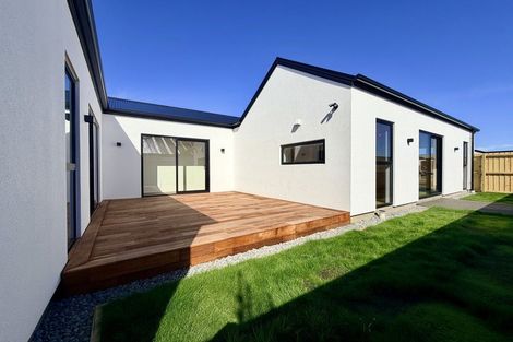 Photo of property in 20 Mabel Crescent, Halswell, Christchurch, 8025