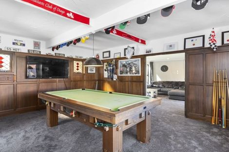 Photo of property in 215 Bay View Road, Saint Clair, Dunedin, 9012