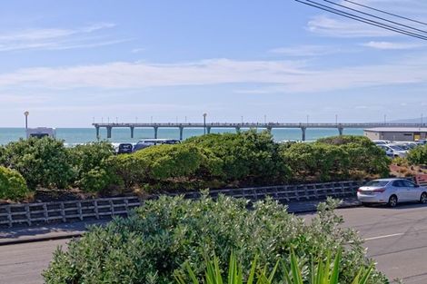 Photo of property in 191 Marine Parade, New Brighton, Christchurch, 8083