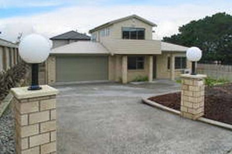Photo of property in 17 Tasman Close, Aotea, Porirua, 5024