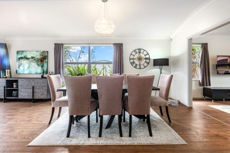 Photo of property in 34 John Burke Drive, Aotea, Porirua, 5024