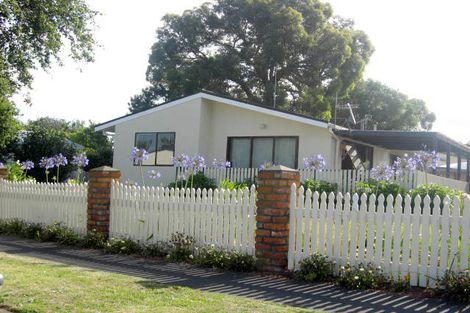 Photo of property in 7 Cedar Drive, Aramoho, Whanganui, 4500