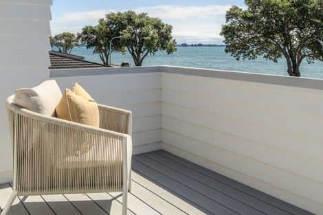 Photo of property in 19 Beach Road, Otumoetai, Tauranga, 3110