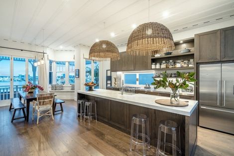 Photo of property in 8 Ring Terrace, Saint Marys Bay, Auckland, 1011