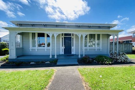 Photo of property in 8 Waipani Road, Te Atatu Peninsula, Auckland, 0610