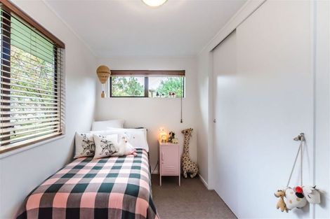 Photo of property in 39 Waimea Road, Waikanae Beach, Waikanae, 5036